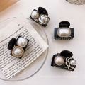 Black White Camellia Pearl Hair Claw Vertical Ponytail Clip for Women Girl Flower Handmade Fashion Hair Pin Accessories